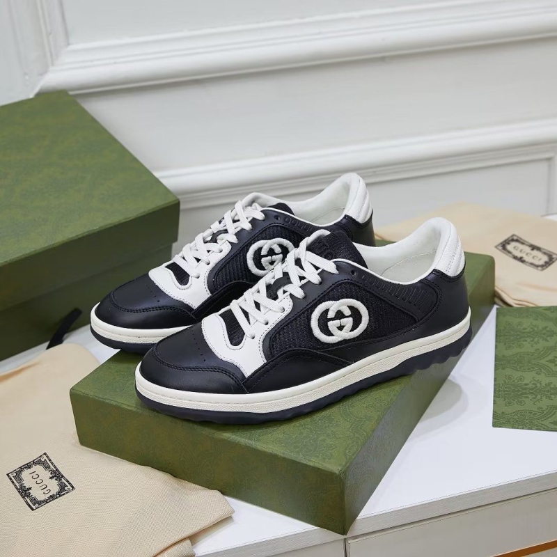 G*u*i casual shoes